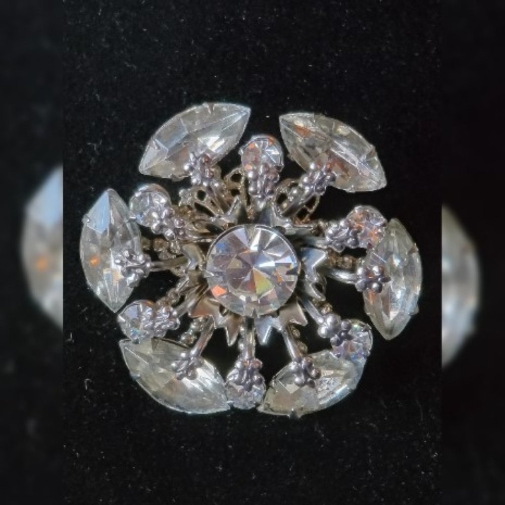 B2G1!  Vintage Starburst Rhinestone Brooch